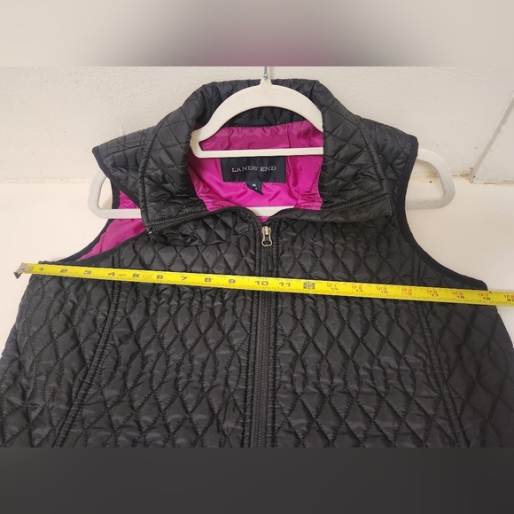 Land's End Black Vest Quilted Lined Zip SZ M (10-12) - Picture 4 of 9